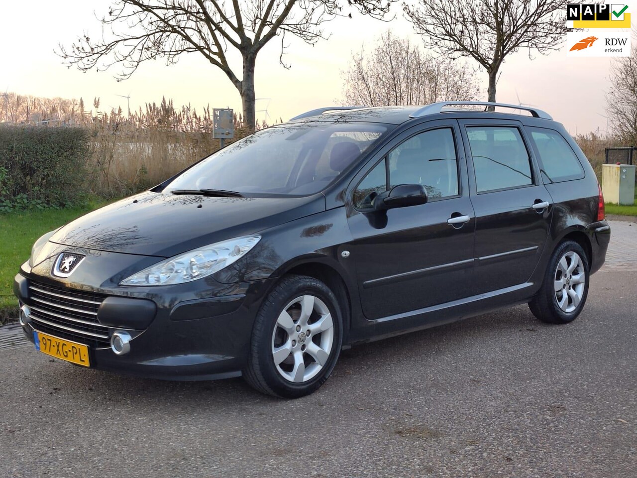 Peugeot 307 SW - 1.6-16V Premium - NAP - APK tot 20-11-2025 - AutoWereld.nl