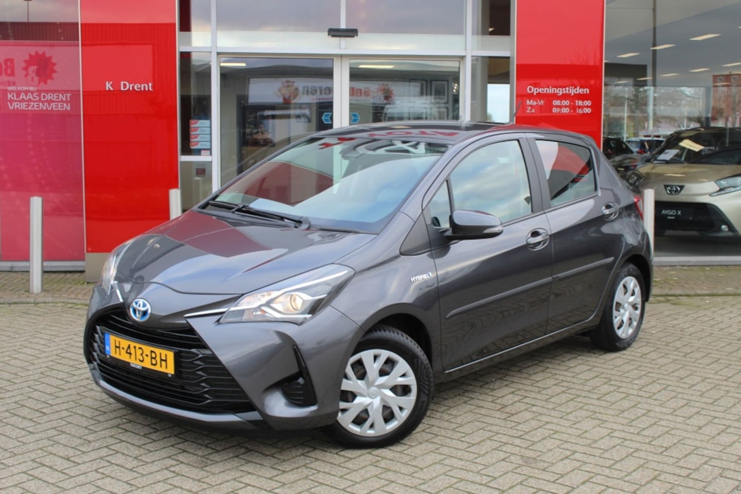 Toyota Yaris - 1.5 Hybrid Active | Orig. NL | Cruise Control | Achteruitrijcame - AutoWereld.nl