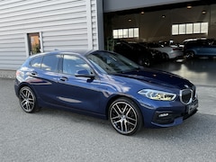 BMW 1-serie - 118i Sportline LED|Cruis|Media|PDC Blauw