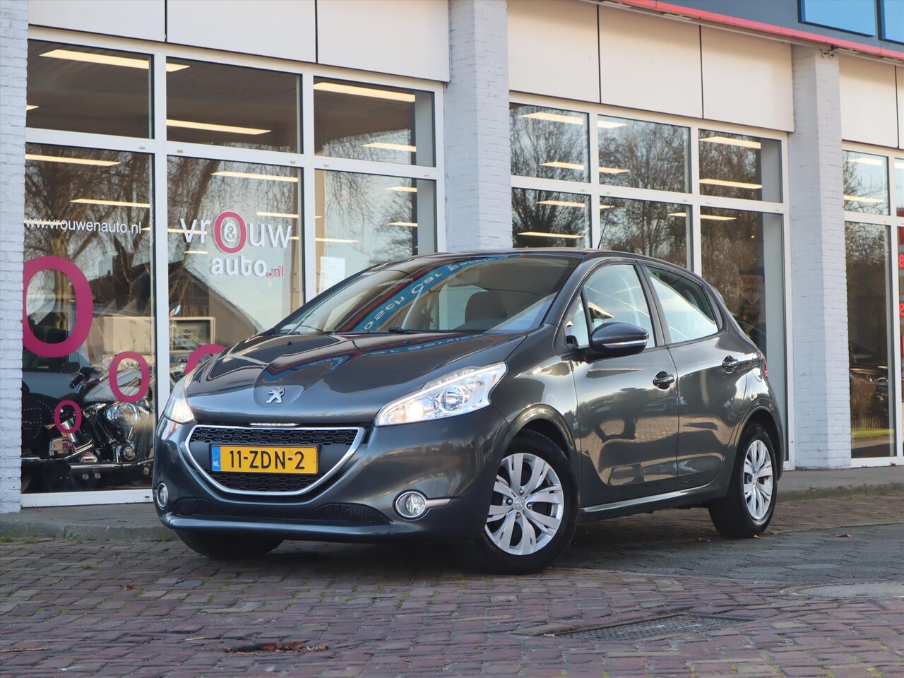 Peugeot 208 - 1.6 E-HDI 68KW/92PK 5-D - AutoWereld.nl