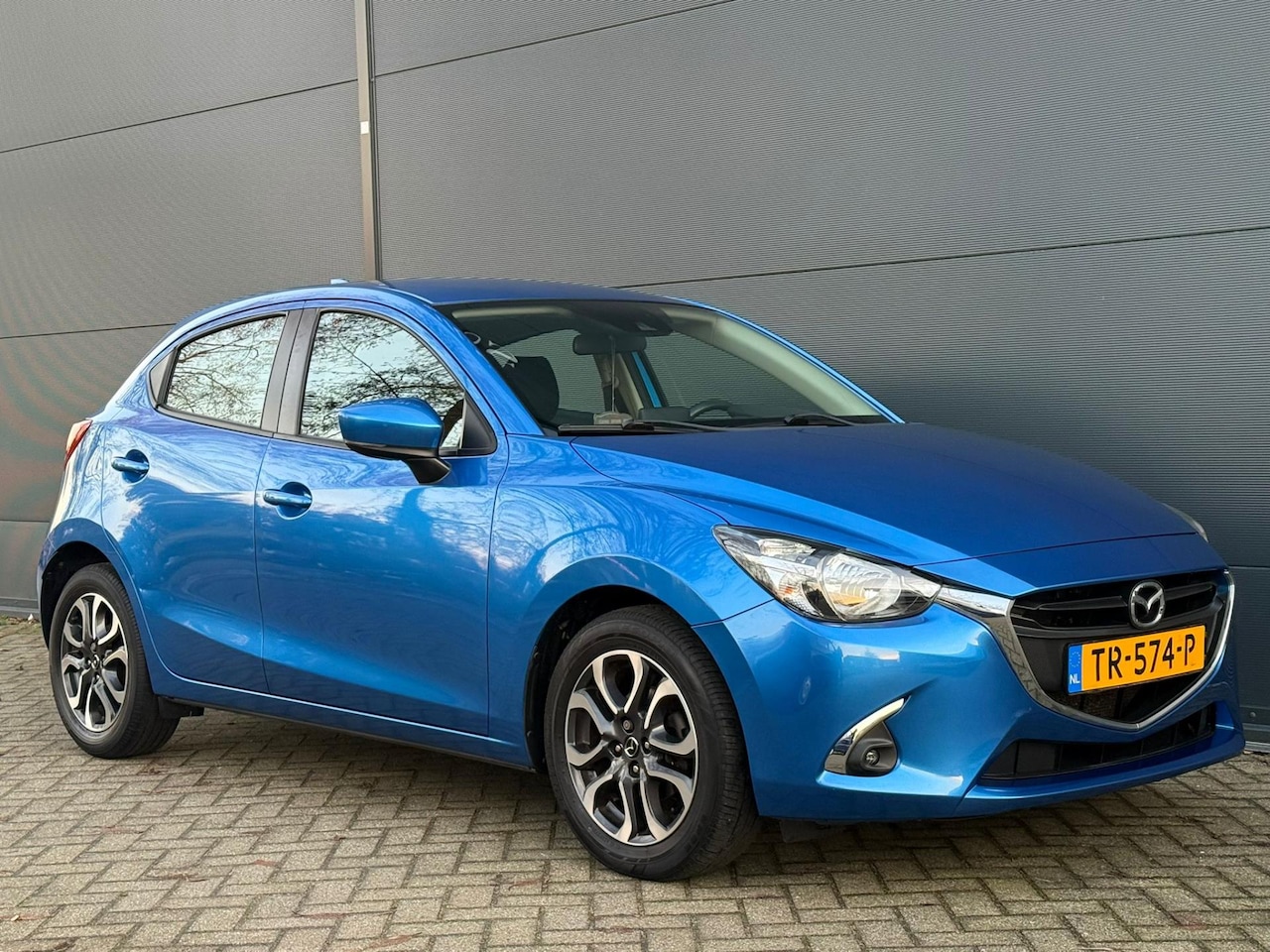 Mazda 2 - 1.5 Skyactiv-G Dynamic+ 1STE EIGENAAR | NAVI | PKRSENSOR | AIRCO | BTW | NWE APK - AutoWereld.nl