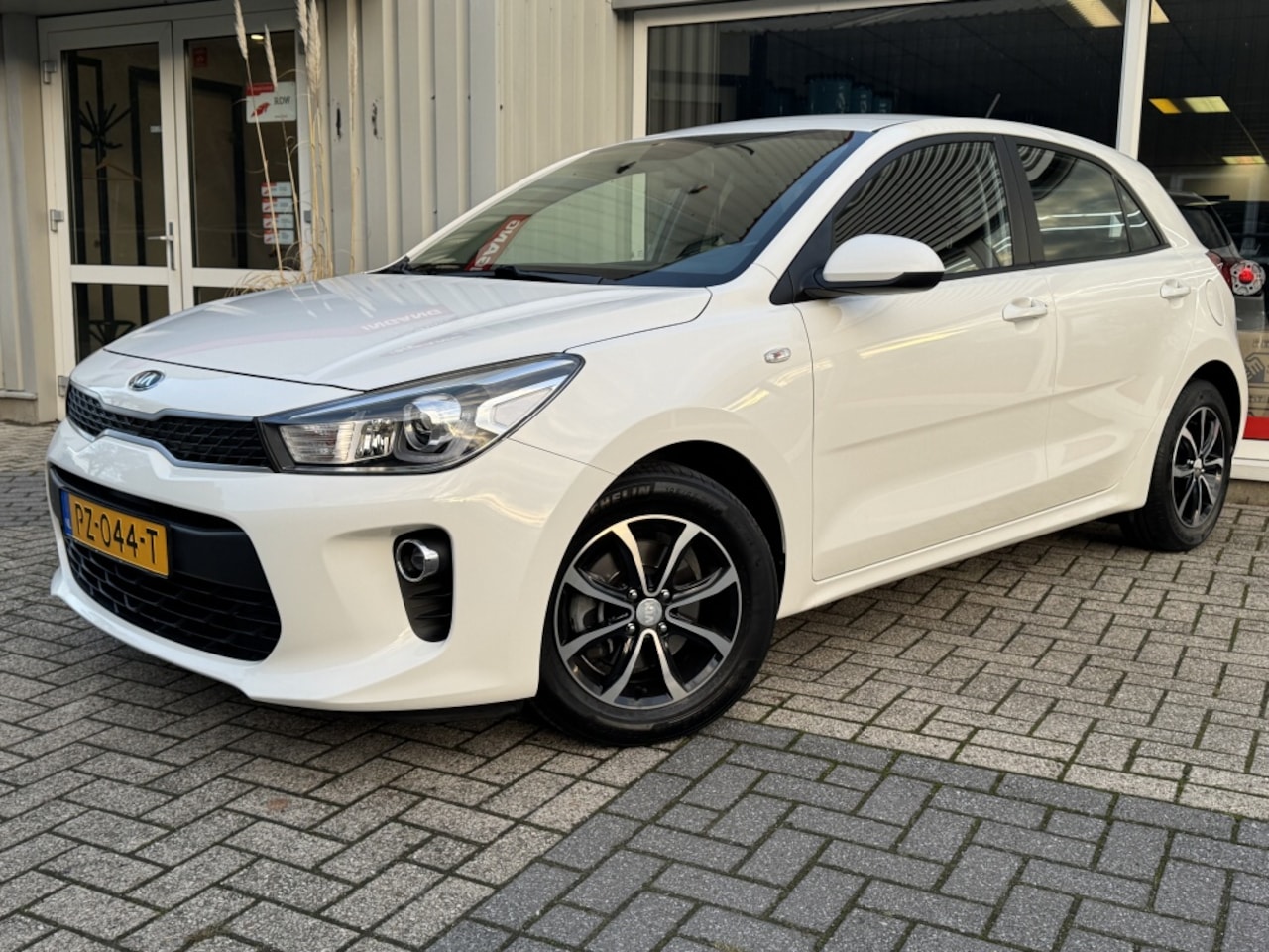 Kia Rio - 1.0 TGDI | Camera | Parkeersensoren | Airco | - AutoWereld.nl