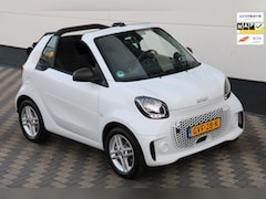 Smart Fortwo cabrio - EQ Carplay Cruise BTW €2000, - Subsidie