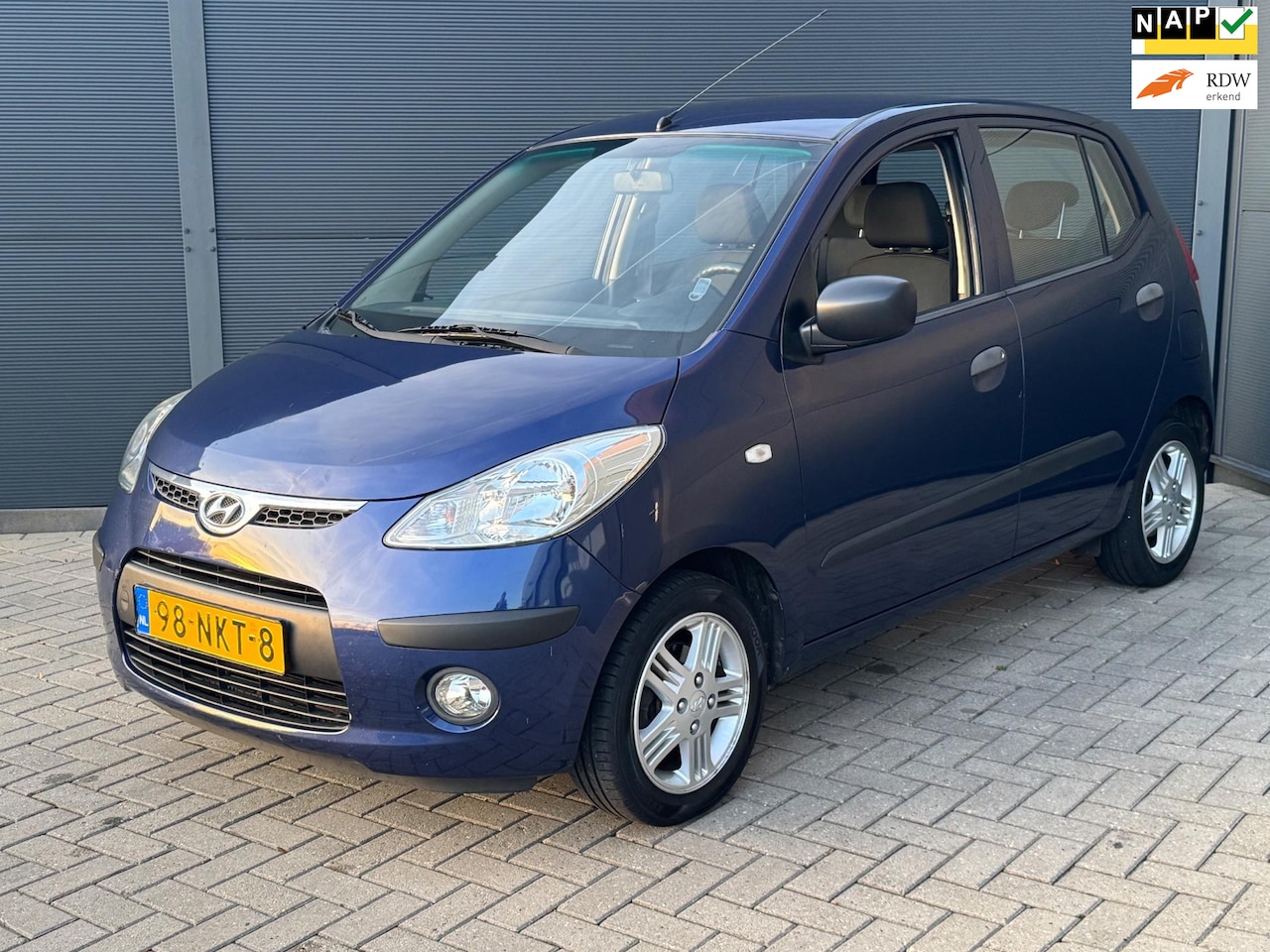 Hyundai i10 - 1.1 Active Airco / Nap / Nieuwe Apk - AutoWereld.nl