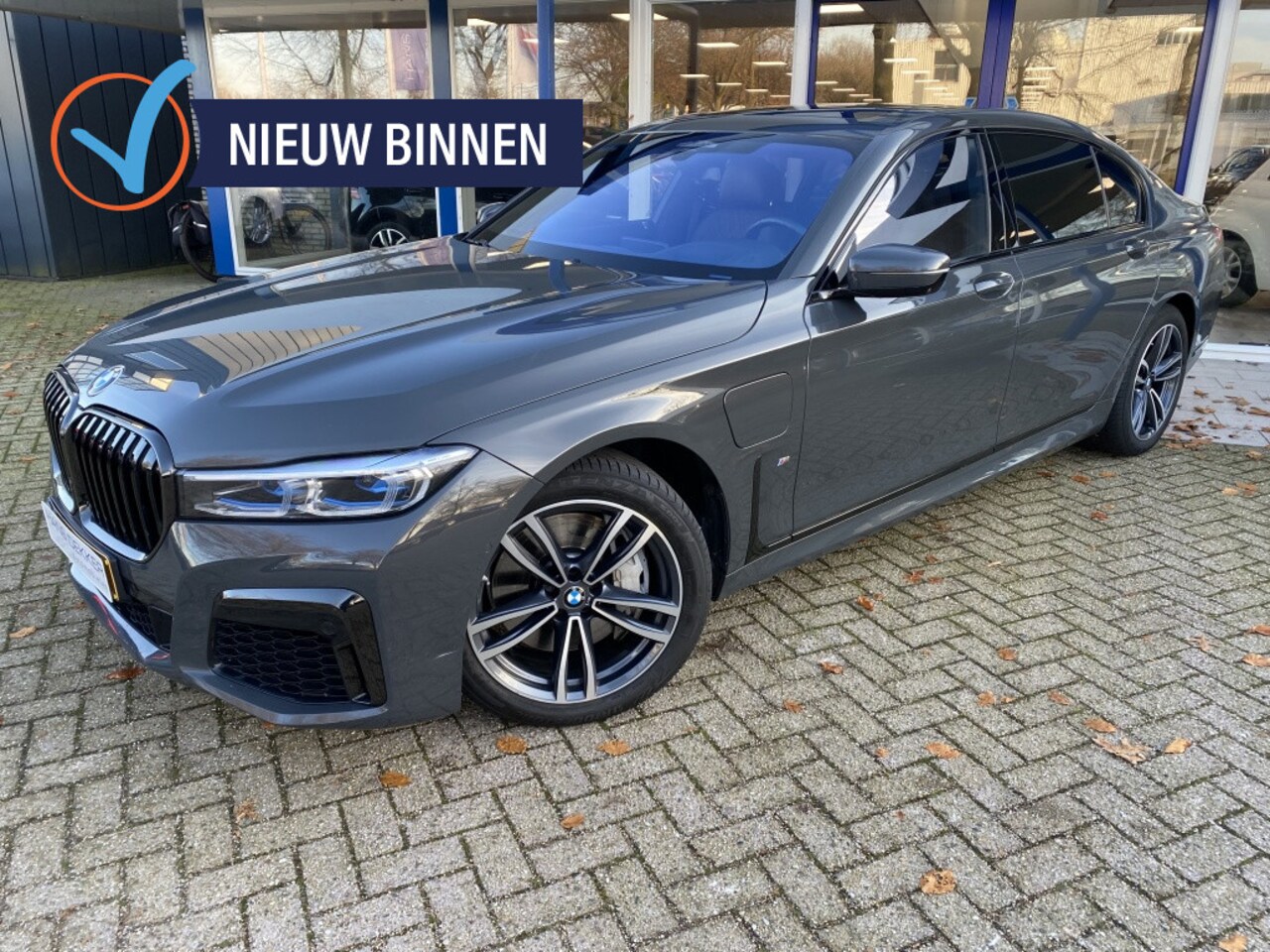 BMW 7-serie - automaat navigatie leer pan 745Le xDrive - AutoWereld.nl