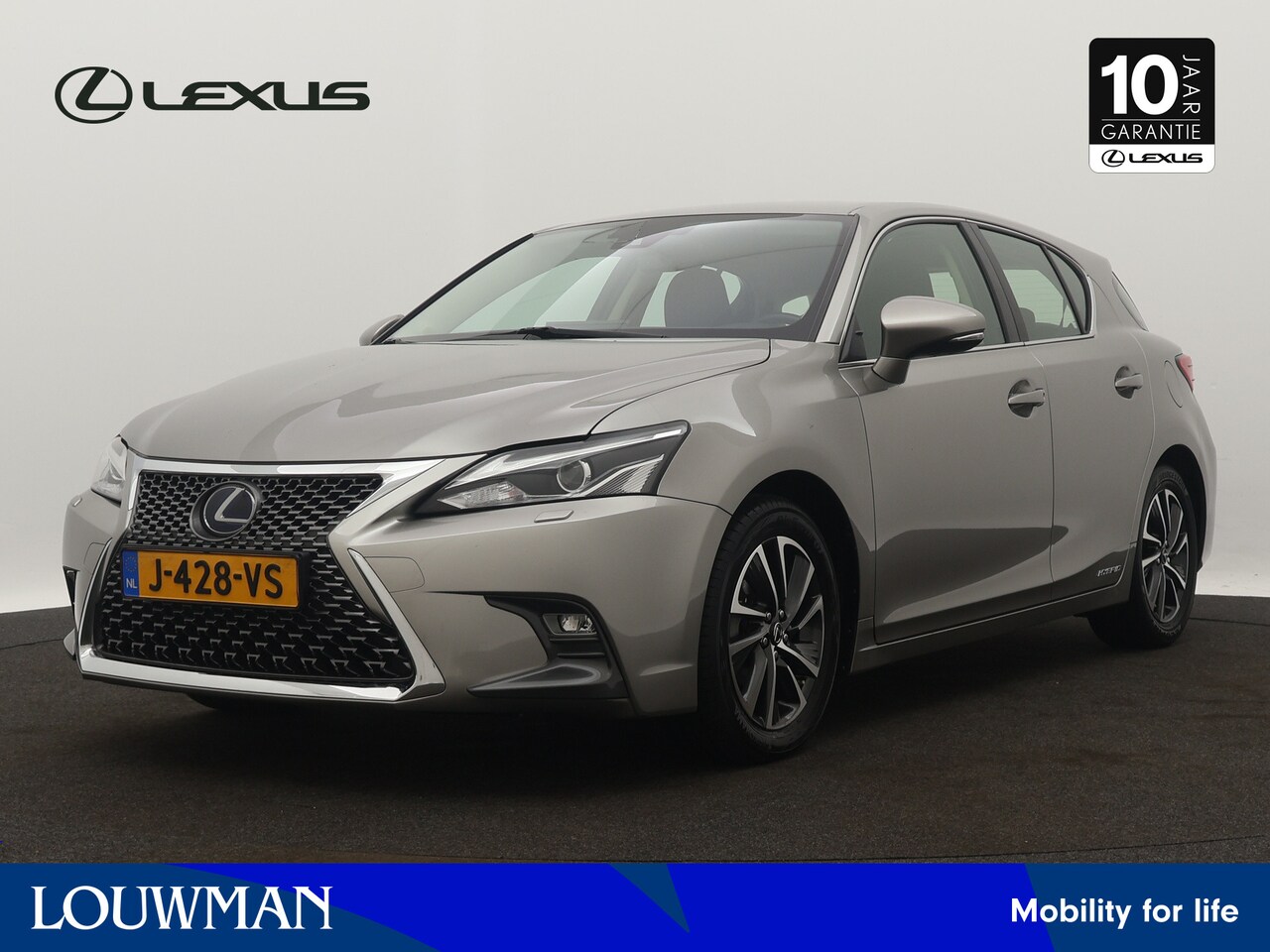 Lexus CT 200h - Ultimate Edition | Navigatie | Camera | LM velgen | - AutoWereld.nl