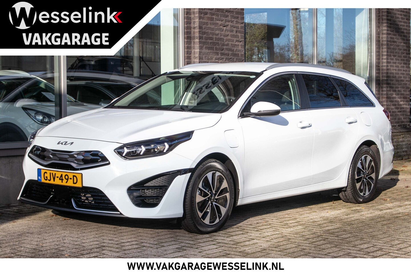 Kia Cee'd Sportswagon - Ceed 1.6 GDI PHEV DynamicLine - All-in rijklrprs | Carplay | Adpt. cruise | Camera | stuur - AutoWereld.nl