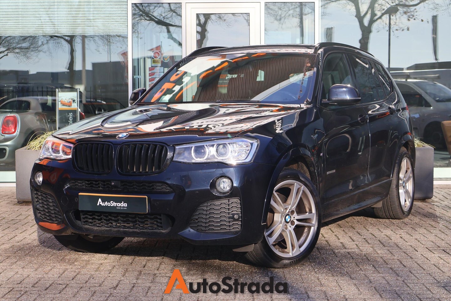 BMW X3 - SDRIVE 20I AUT M-Sport Pano | Harman&Kardon | Navi - AutoWereld.nl