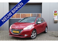 Peugeot 208 - 1.2 PureTech Style Pack Plus