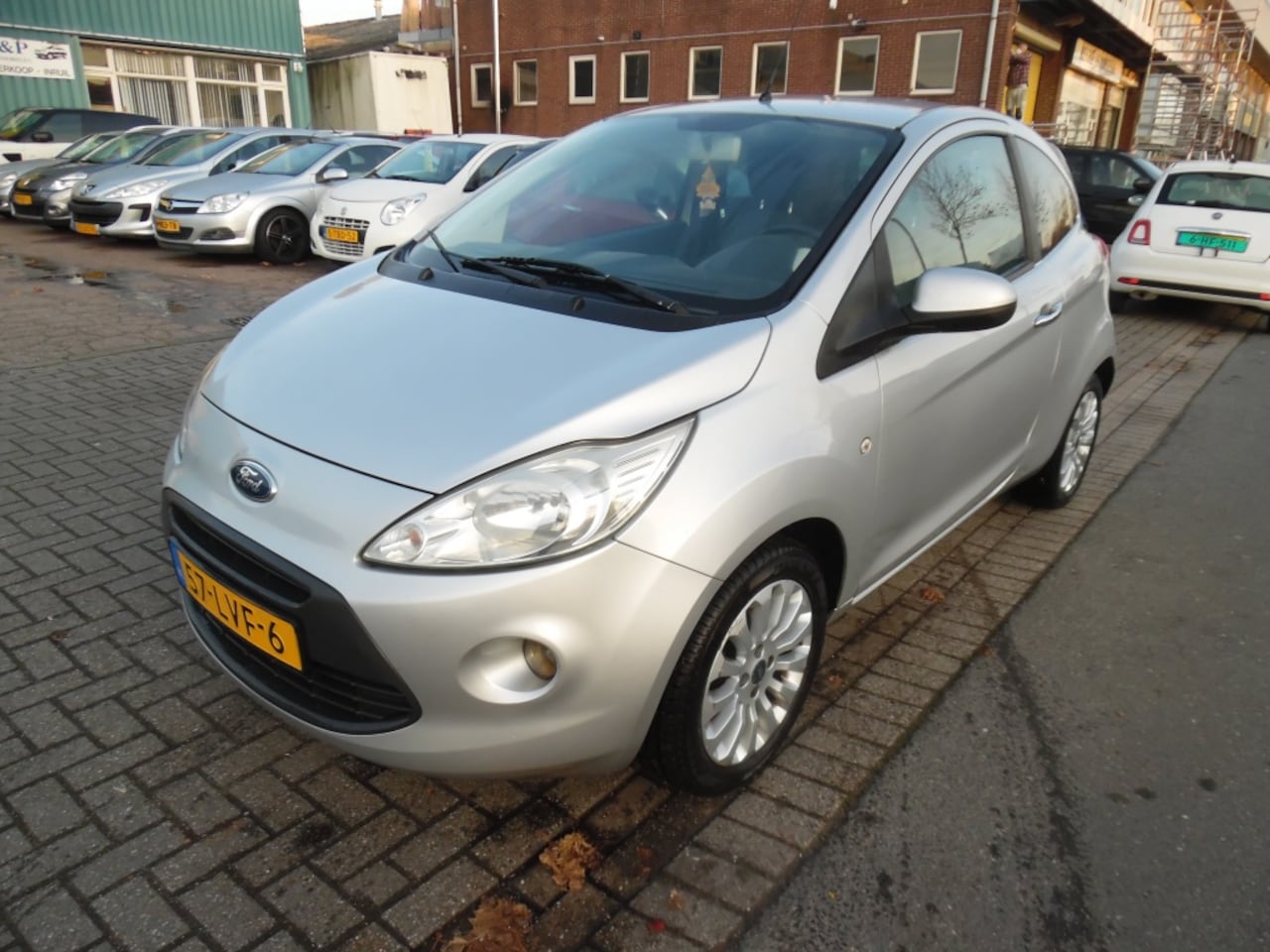 Ford Ka - 1e eign airco 1.2 Titanium X apk 7.2025 - AutoWereld.nl