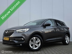 Opel Grandland X - 1.2 TURBO AUTOMAAT/TREKHAAK/PANO/LED/CARPLAY/CLIMATE/17''LMV/NAVI/BLUETOOTH