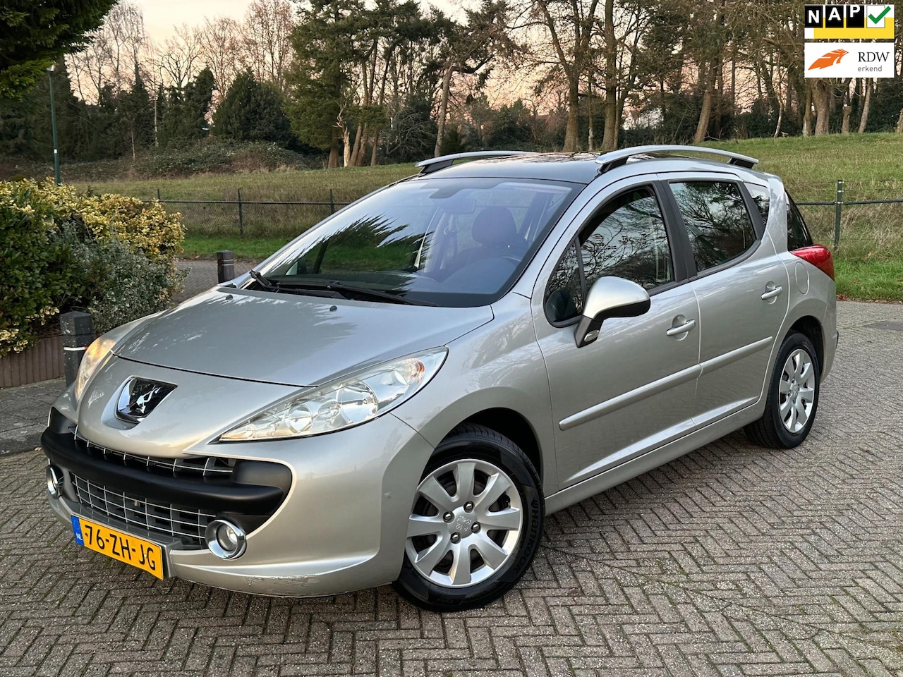 Peugeot 207 SW - 1.6 VTi XS /AUTOMAAT/GLAZENDAK/CLIMA/LAGEKM/RIJDTSUPER!/ - AutoWereld.nl