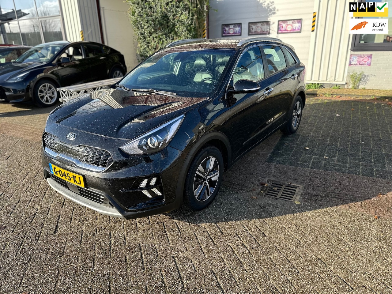 Kia Niro - 1.6 GDi Hybrid ExecutiveLine 1.6 GDi Hybrid ExecutiveLine - AutoWereld.nl