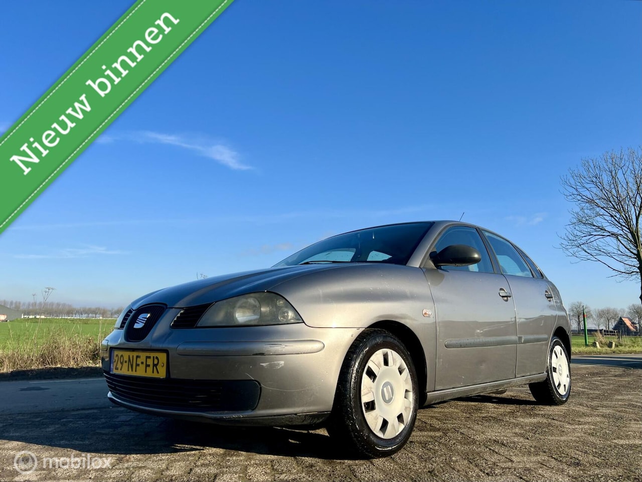 Seat Ibiza - 1.4-16V Sport 1.4-16V Sport, BJ 2003, Airco, APK Dec 2025 - AutoWereld.nl