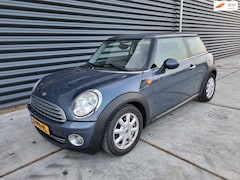 MINI Cooper - 1.6 3-deurs automaat Airco Bj:2009