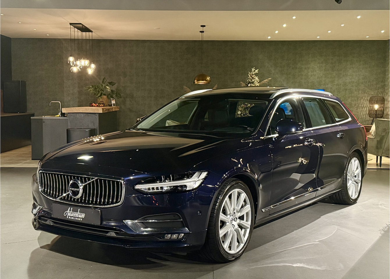 Volvo V90 - 2.0 T6 AWD Inscription I Pano I Massage I VOL! - AutoWereld.nl