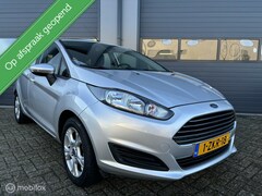 Ford Fiesta - Luxe 1.0 Style Uitvoering / Airco / 5Drs