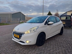 Peugeot 208 - 1.2 VTi Active