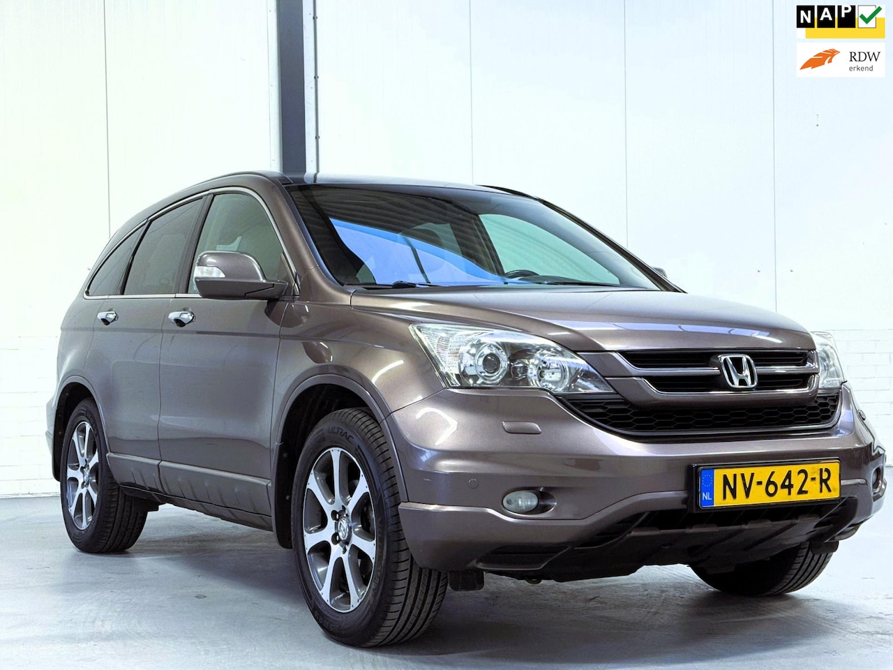 Honda CR-V - 2.0i Executive Pano|Leer|Trekhaak|Automaat - AutoWereld.nl