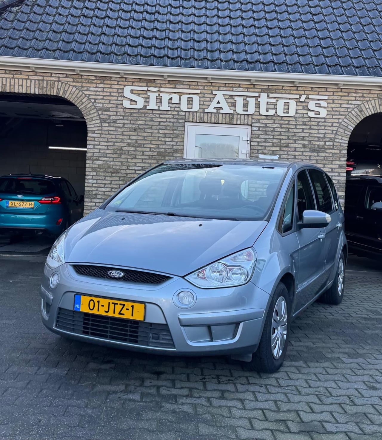 Ford S-Max - 2.0 Trend FlexiFuel eerste eigenaar weinig kilometers - AutoWereld.nl