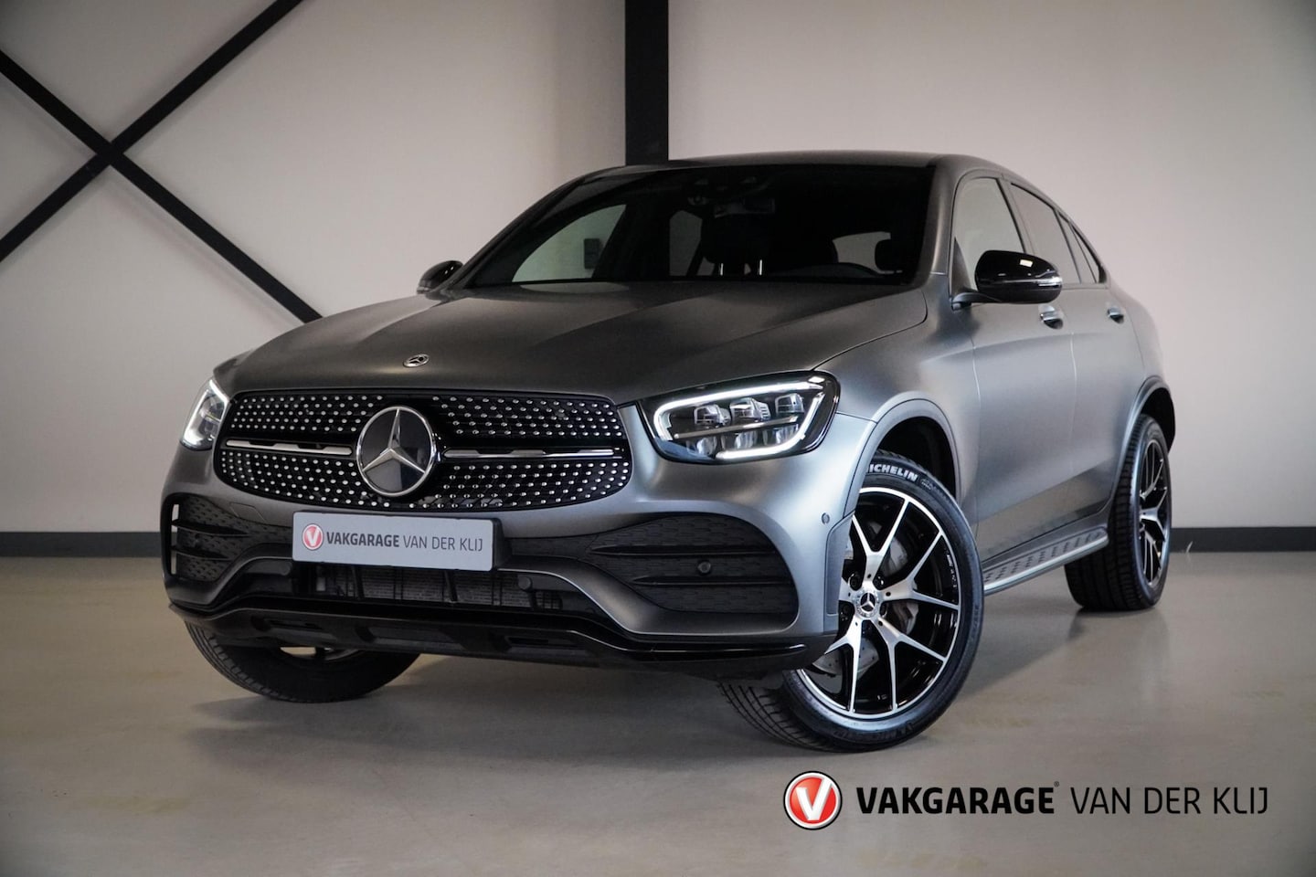 Mercedes-Benz GLC-klasse Coupé - 300e 4MATIC AMG Line | 'Selenitgrau Magno' | Night Pakket | ACC | Memory Seats | Head-Up | - AutoWereld.nl