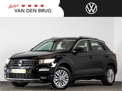 Volkswagen T-Roc - 1.0 TSI 115 PK Style | Adaptieve Cruise Control | Navigatie | Trekhaak |