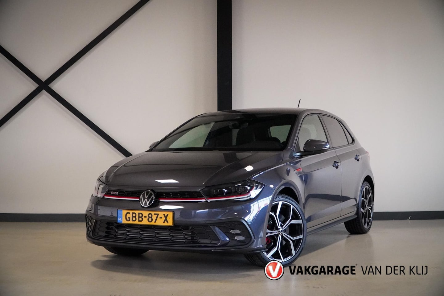 Volkswagen Polo - 2.0 TSI GTI | DSG | IQ Light | ACC | 18" | Virtual Cockpit | - AutoWereld.nl