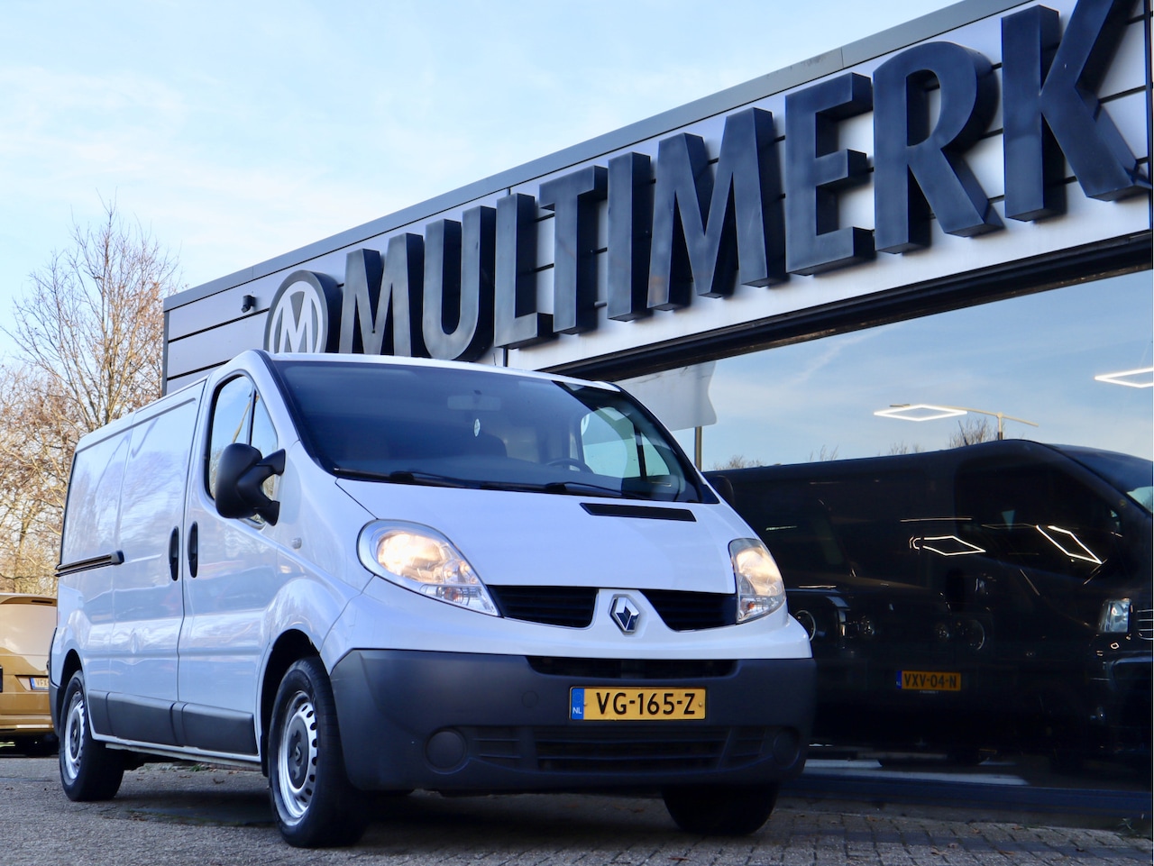 Renault Trafic - 2.0 dCi L2H1 AIRCO CRUISE - AutoWereld.nl