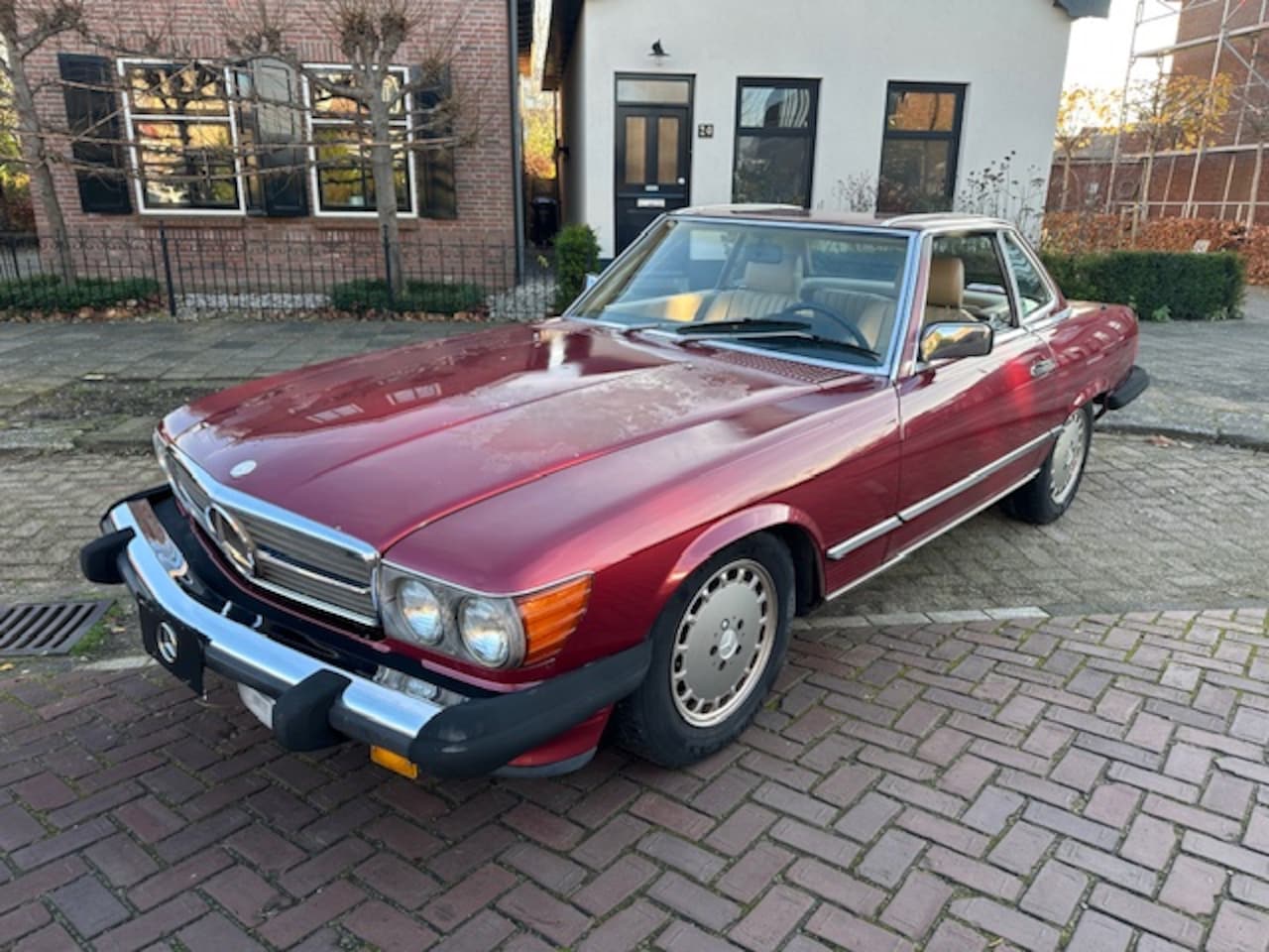 Mercedes-Benz SL-klasse Cabrio - 560 SL - AutoWereld.nl