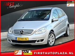 Mercedes-Benz B-klasse - B200 AUTOMAAT AIRCO/CRUISE/PDC/STOELVERW. | NETTE AUTO