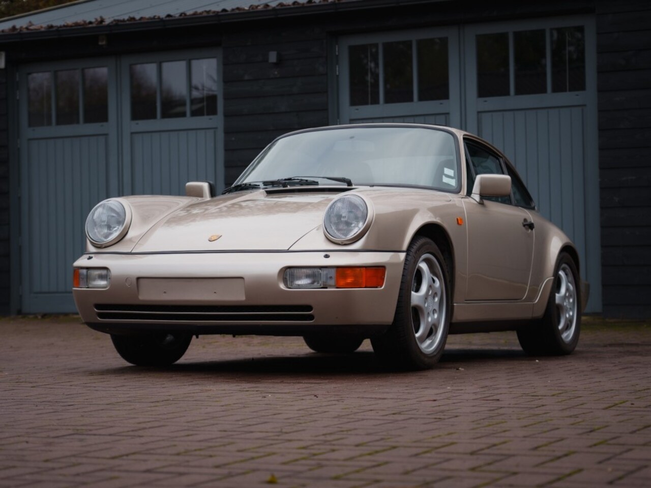 Porsche 911 - coupe RHD 1991 Automatic - AutoWereld.nl