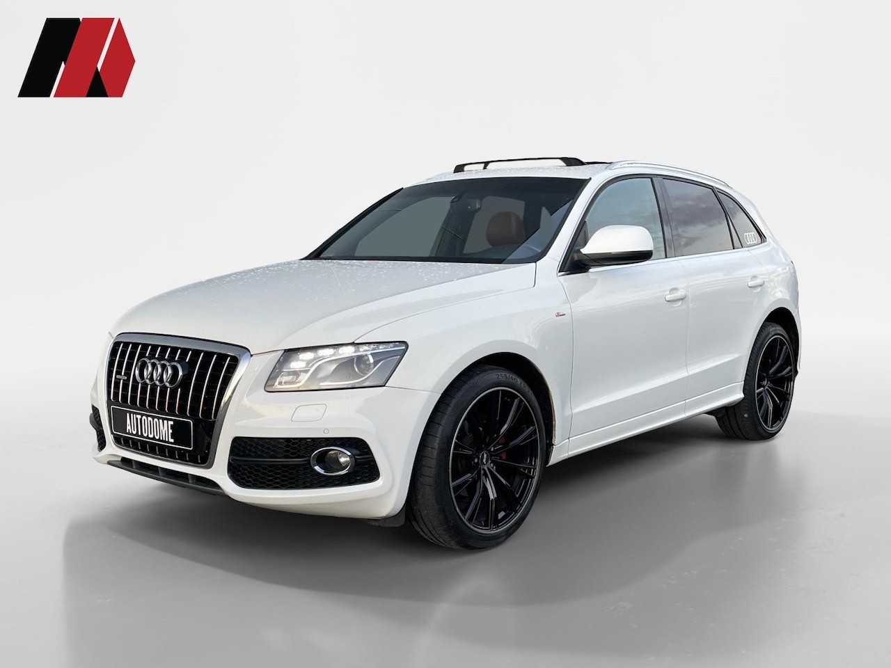 Audi Q5 - 3.2 FSI quattro | S Line | Pano | LED - AutoWereld.nl