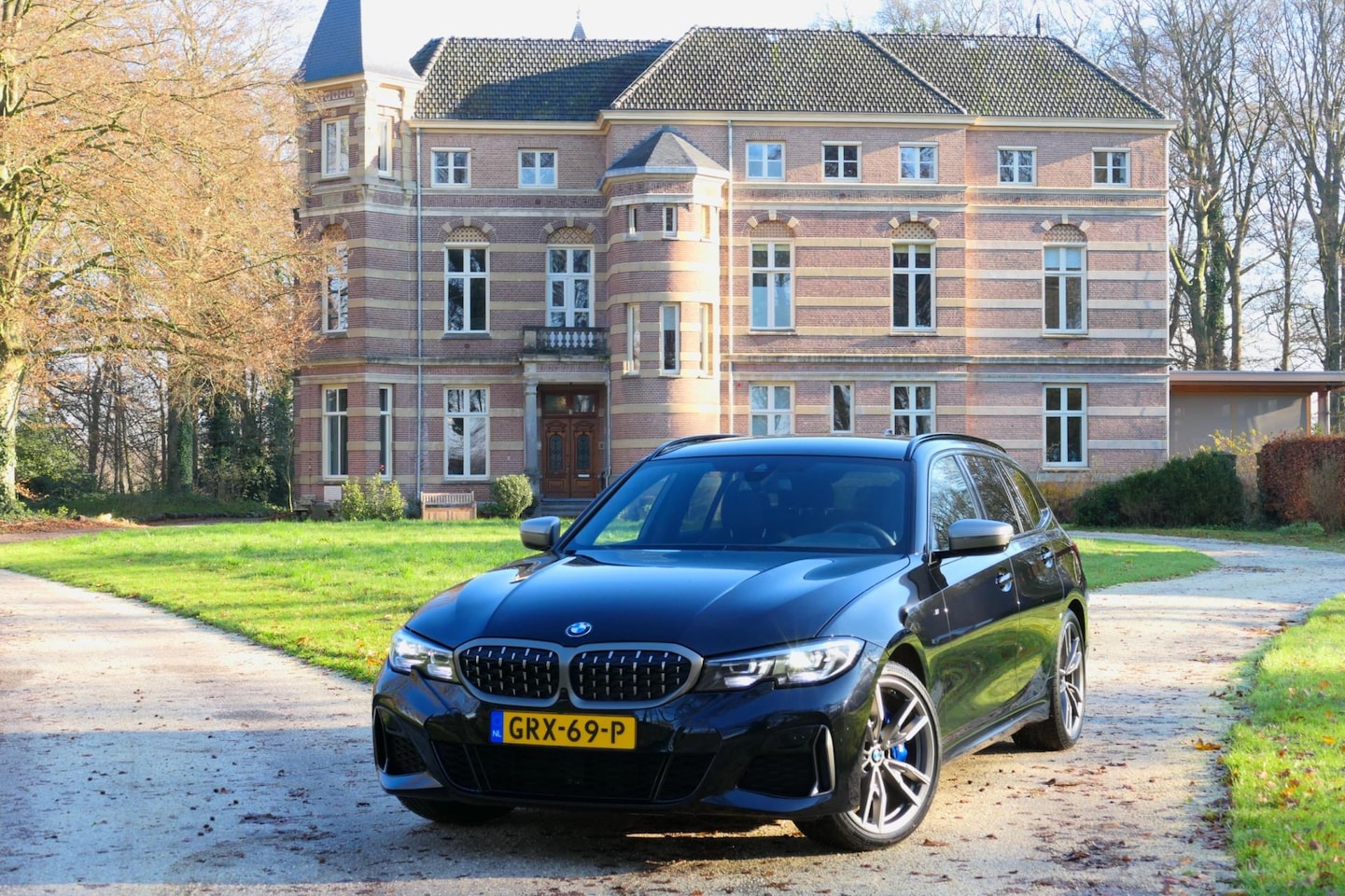 BMW 3-serie Touring - M340i xDrive High Executive / BTW Voertuig / Dealer onderhouden / - AutoWereld.nl