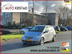 Mercedes-Benz A-klasse - 160 BlueEFFICIENCY AVANTGARDE AIRCO/LEDER/NAVIGATIE