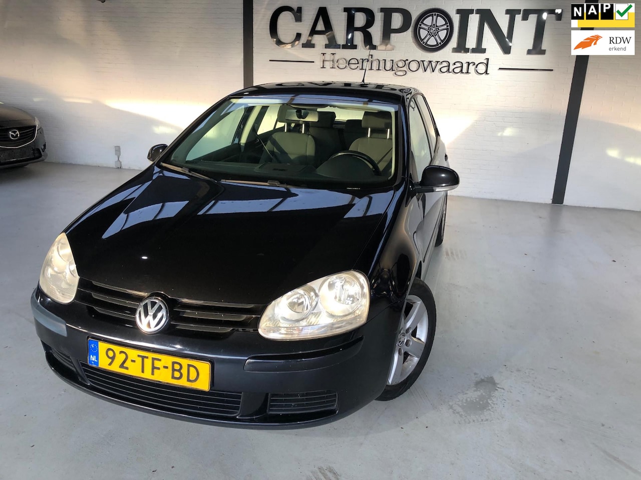 Volkswagen Golf - 1.6 FSI Sportline 2006 5 Deurs Clima Cruise 6Bak Nieuwe Apk NAP Lm velgen - AutoWereld.nl