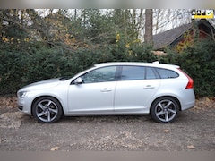 Volvo V60 - 2.0 D2 Nordic+ Leer/navi