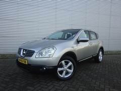 Nissan Qashqai - 2.0 Tekna Premium Navi / Climate control / Lm velgen / Camera /