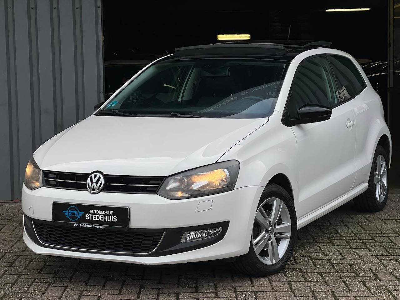 Volkswagen Polo - 1.4-16V Highline 1.4-16V Highline - AutoWereld.nl