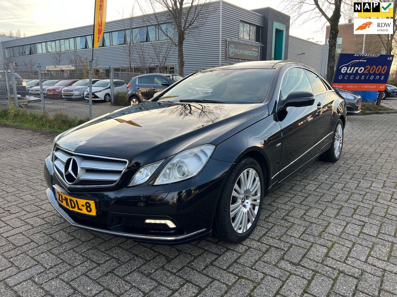 Mercedes-Benz E-klasse Coupé - 250 CGI Avantgarde - Schuidak - Leder ! - AutoWereld.nl