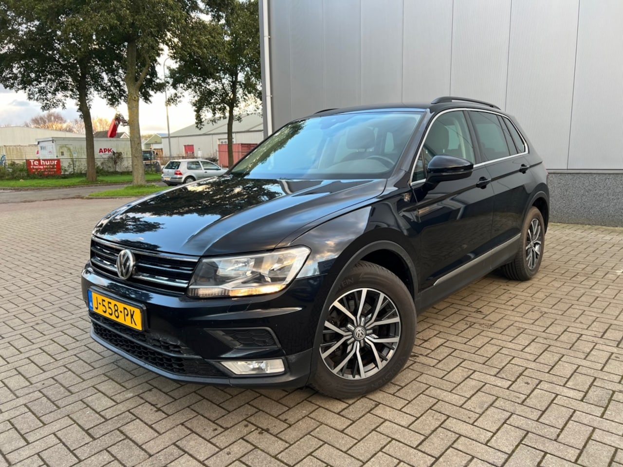 Volkswagen Tiguan - 1.4TSI / LUXE OPTIES / BWJR 2016 / VOL JAAR APK \ - AutoWereld.nl