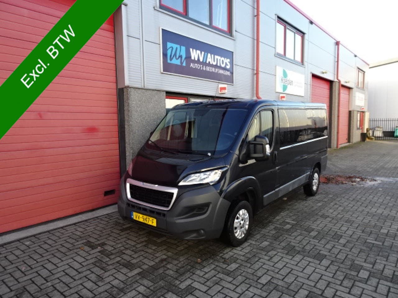 Peugeot Boxer - 330 2.2 HDI L2H1 XR DC 6 pers airco - AutoWereld.nl