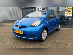 Toyota Aygo - 1.0-12V Access 5-deurs airco stuurbekrachtiging cd-speler metallic lak dealeronderhoud