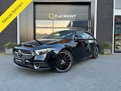 Mercedes-Benz A-klasse - 200 Bus.Sol. AMG Nght. ed, Panoramadak, Stoelverwarming, Parkeercamera, Parkeersensoren v/