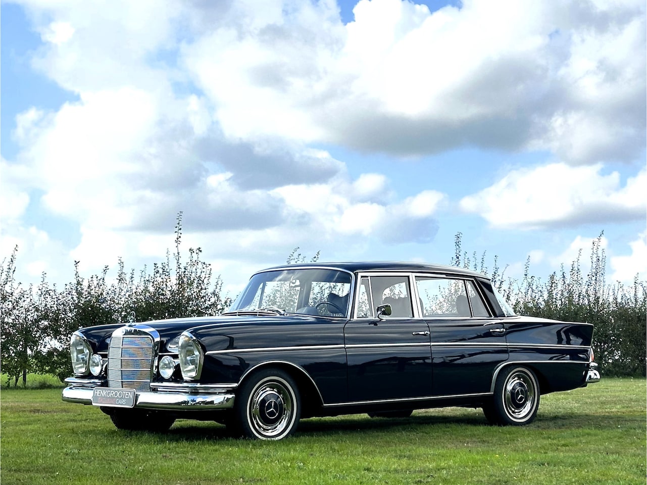 Mercedes-Benz 300-serie - 300 SE Lang - W112 - Königsflosse - A1 Mint condition - AutoWereld.nl