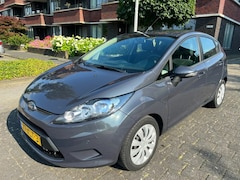 Ford Fiesta - 1.4 Titanium AUTOMAAT.NEW-APK.PARLEMOER.NAP