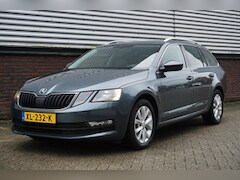 Skoda Octavia Combi - 1.0 TSI 115PK Ambition Business Carplay /Trekhaak/Chrome sierlijsten