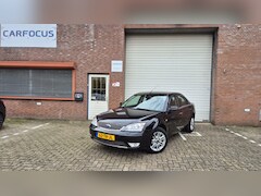 Ford Mondeo - 1.8-16V Platinum Leder 1e eigenaar Navi PDC Airco NAP Cruise Trekhaak 11-25 APK