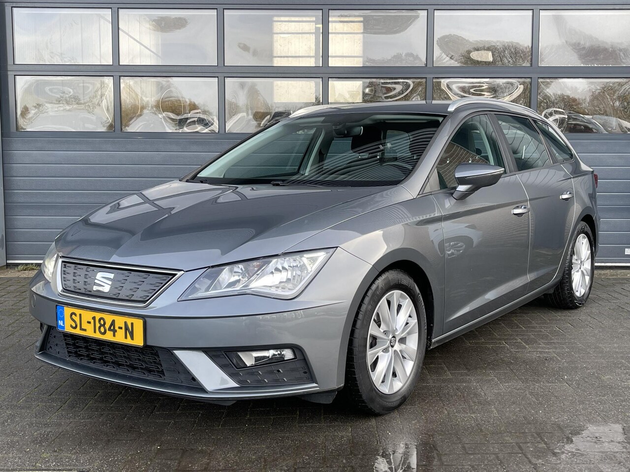 Seat Leon ST - 1.0 ECOTSI STYLE I NAVIGATIE I CRUISE CONTROL I CLIMATE CONTROL - AutoWereld.nl