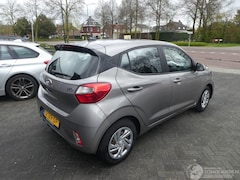 Hyundai i10 - I-10 1.0 Comfort Airco Navi Camera