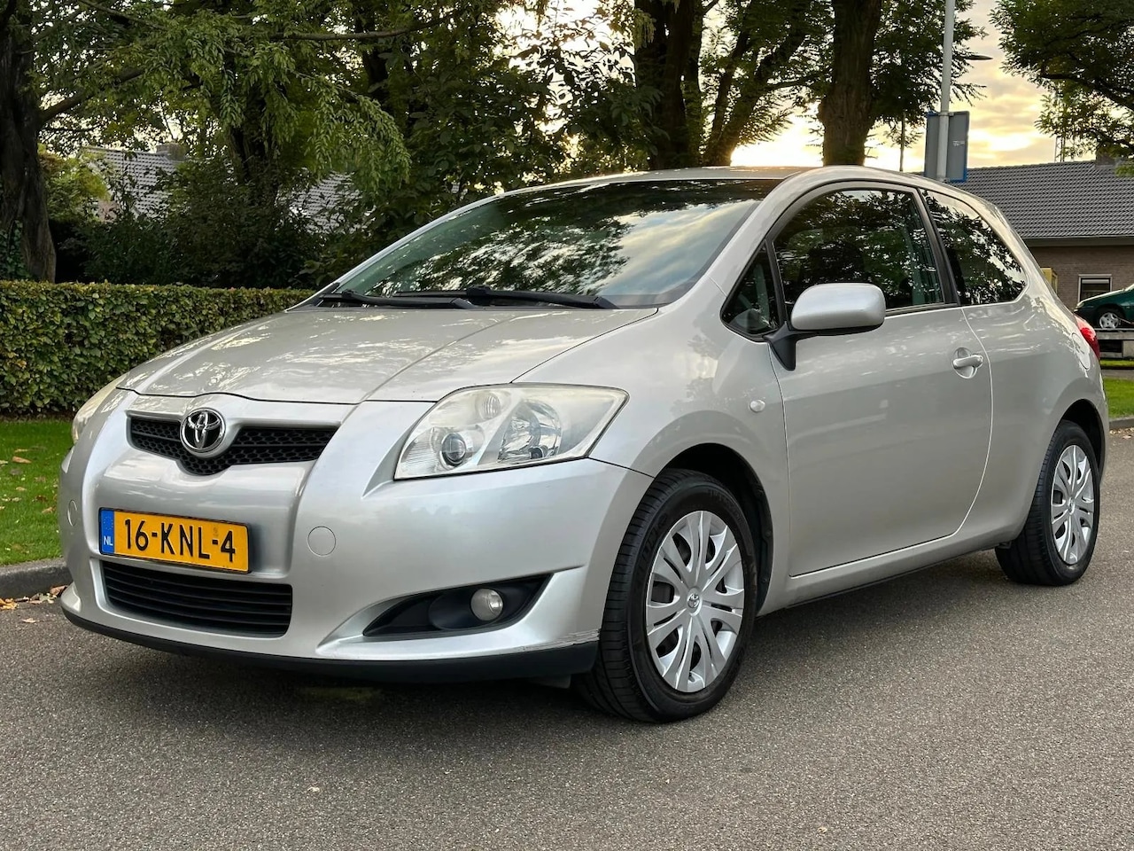 Toyota Auris - 1.6-16V Sol airco cruise apk - AutoWereld.nl